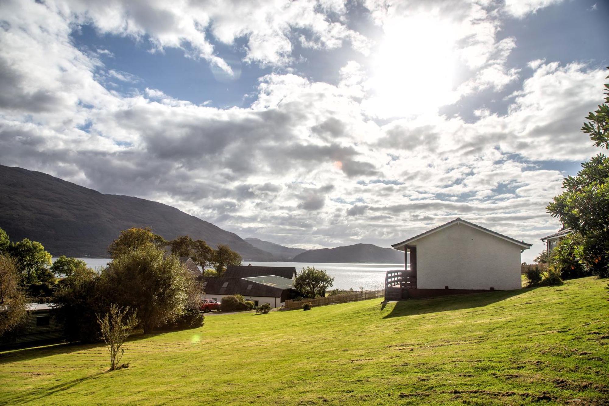 Ash, Birch And Rowan Self Catering Cabins Onich Habitación foto